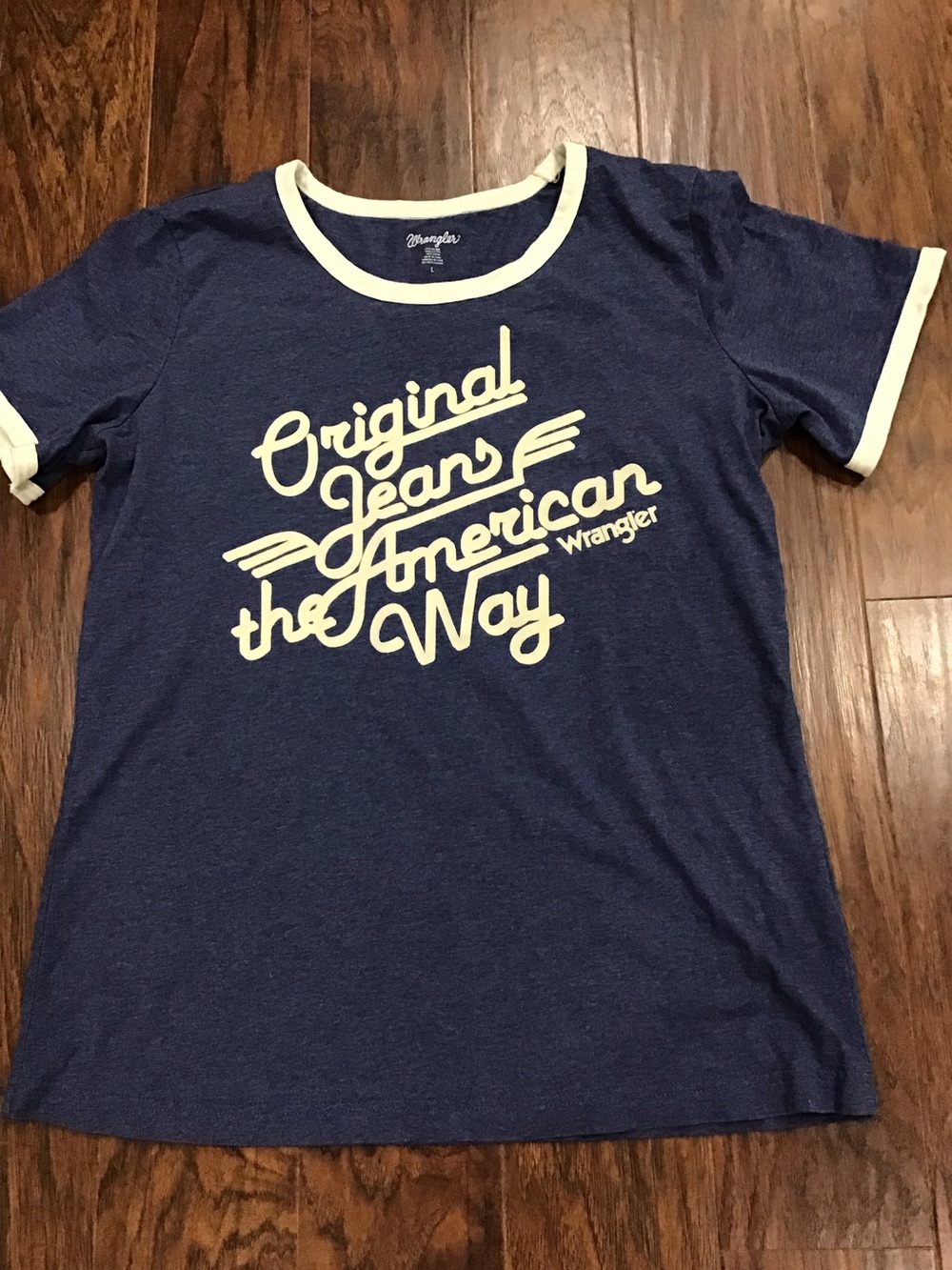 Wrangler Women’s Ringer Tee with Cream Graphic - Picture 2 of 6